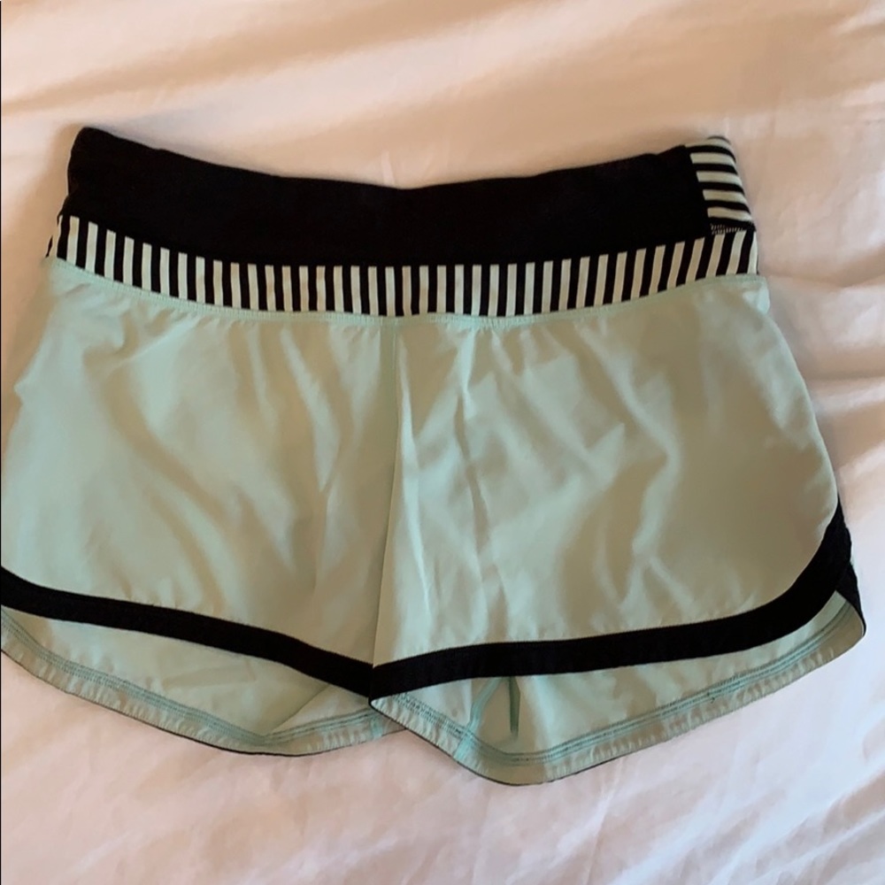 lululemon mint green shorts